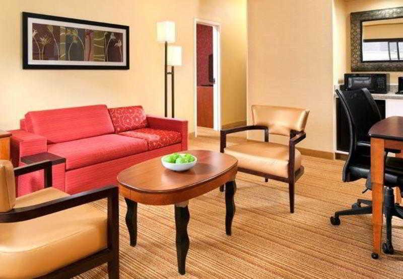 Courtyard By Marriott Fairfax Fair Oaks Hotell Rom bilde